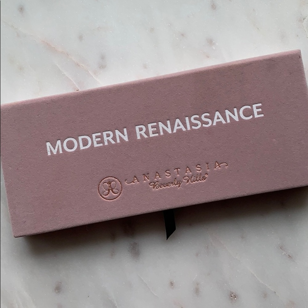 Anastasia Beverly Hills Modern Renaissance